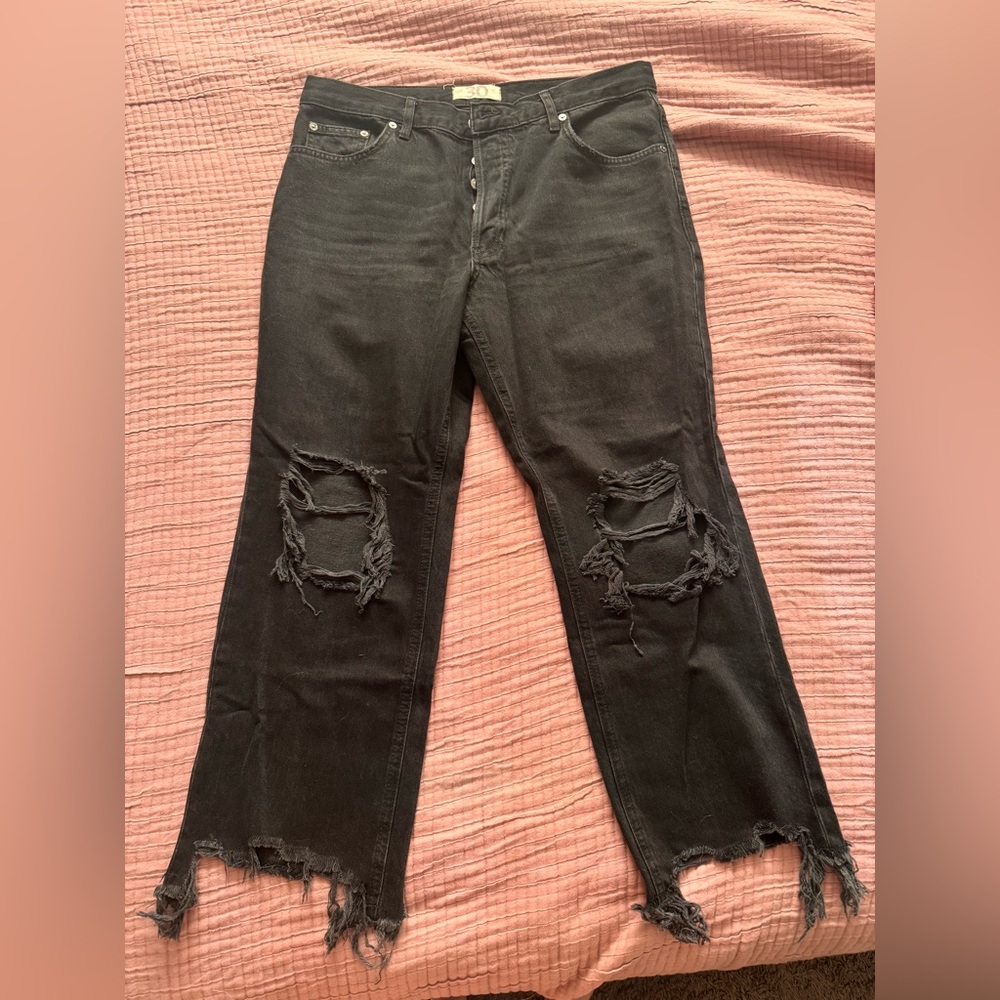 NWOT “We the Free” Distressed Denim Jeans